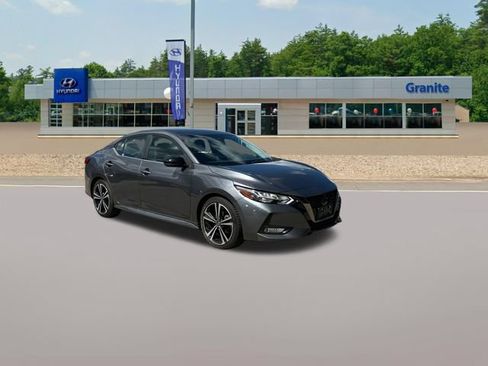 Used 2022 Nissan Sentra SR FWD image 6