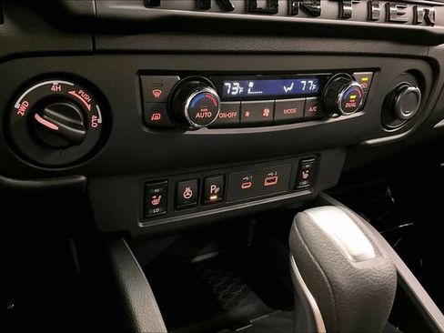 New 2026 Nissan Frontier SV w/ SV Convenience Package AWD/4WD image 28