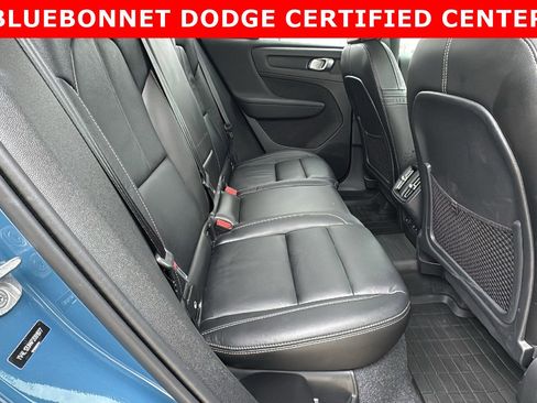 Used 2023 Volvo XC40 B5 Plus w/ Protection Package Premier image 25