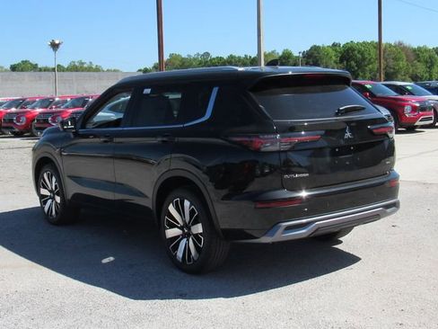 New 2026 Mitsubishi Outlander SEL FWD image 7