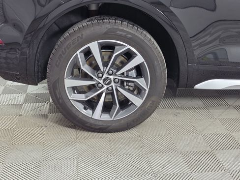 Certified 2023 Audi Q5 2.0T Premium Plus w/ Premium Plus Package AWD/4WD image 9