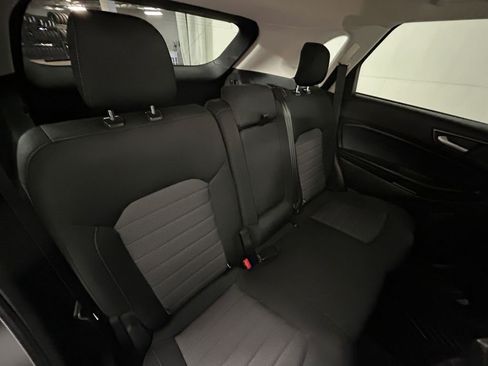 Used 2022 Ford Edge SE AWD/4WD image 17