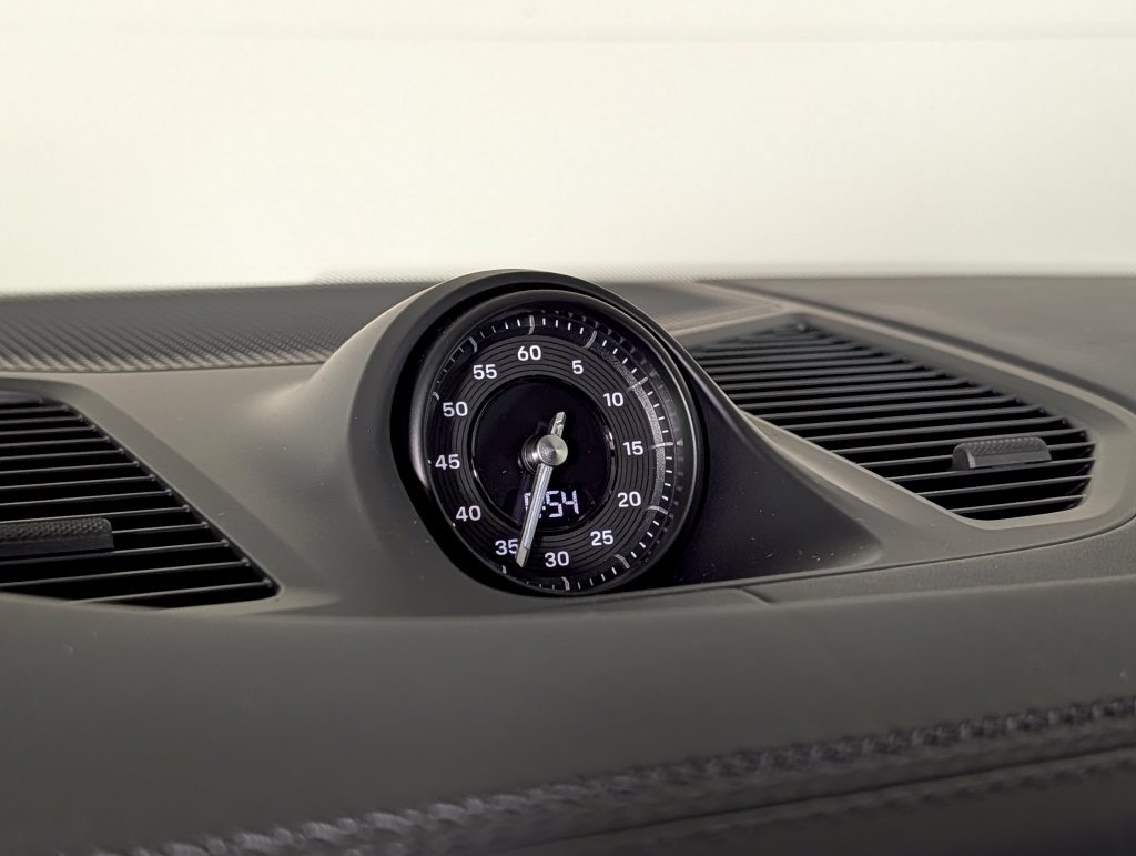 New 2026 Porsche Cayenne GTS AWD/4WD image 31