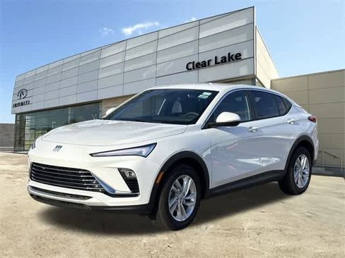 Used 2025 Buick Envista Preferred image 1