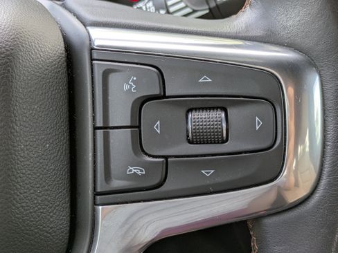 Used 2020 Chevrolet Blazer Premier w/ Driver Confidence II Package image 22