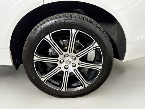 Used 2021 Volvo XC60 T5 Inscription AWD/4WD image 31