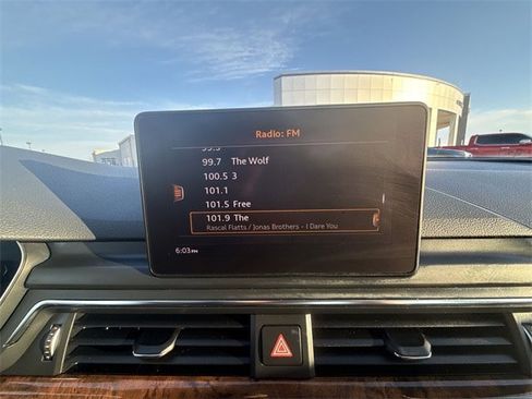 Used 2017 Audi A4 2.0T Ultra Premium w/ Convenience Package image 16