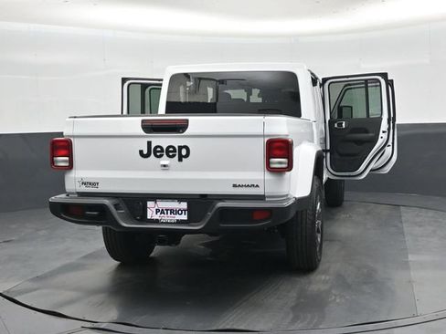 New 2026 Jeep Gladiator Sport AWD/4WD image 47