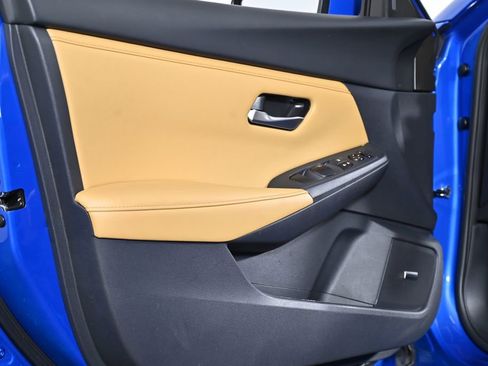 Certified 2025 Nissan Sentra SV w/ SV Premium Package FWD image 33