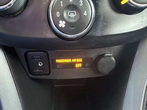 Used 2020 Chevrolet Trax LS w/ Tint and Cruise Package image 29