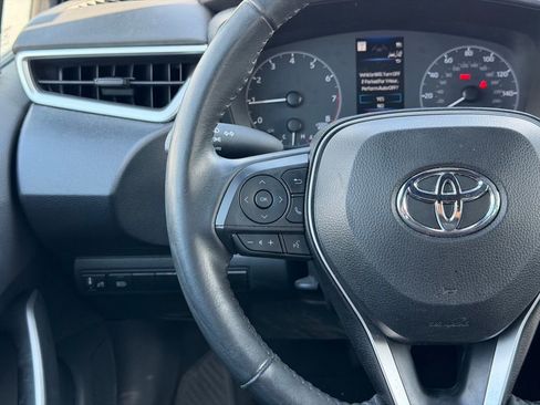 Used 2023 Toyota Corolla SE image 18
