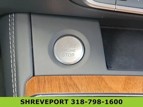 Used 2022 Audi Q5 2.0T Premium Plus w/ Premium Plus Package AWD/4WD image 16