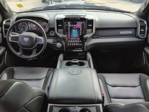 Used 2020 RAM 1500 Laramie AWD/4WD image 13
