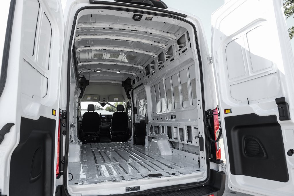 Used 2025 Ford Transit 250 148 High Roof Extended RWD image 48