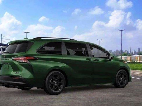 New 2026 Toyota Sienna XLE Woodland Edition AWD/4WD image 76