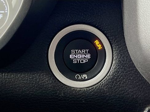 Used 2024 RAM 1500 Big Horn AWD/4WD image 16