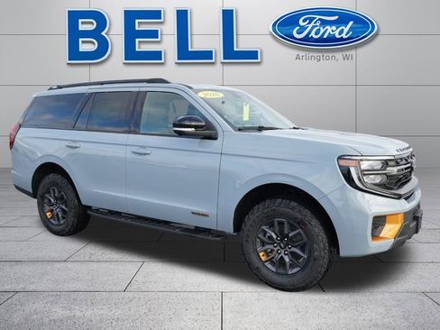 New 2026 Ford Expedition Tremor image 1