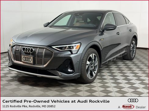 Certified 2021 Audi e-tron Premium Plus w/ Premium Plus Package AWD/4WD image 1