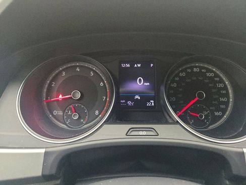 Used 2021 Volkswagen Atlas Cross Sport SE image 23