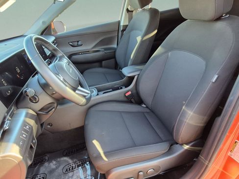 Used 2024 Hyundai Kona SEL FWD image 20