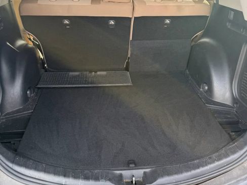 Used 2013 Toyota RAV4 XLE FWD image 8