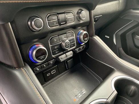 Certified 2024 GMC Yukon AT4 image 15