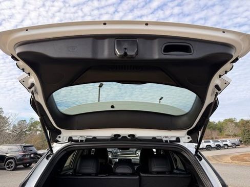 New 2026 Jeep Compass Latitude image 34