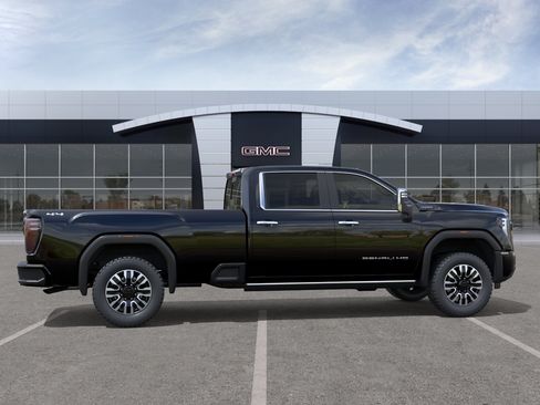 New 2026 GMC Sierra 3500 Denali Ultimate AWD/4WD image 29