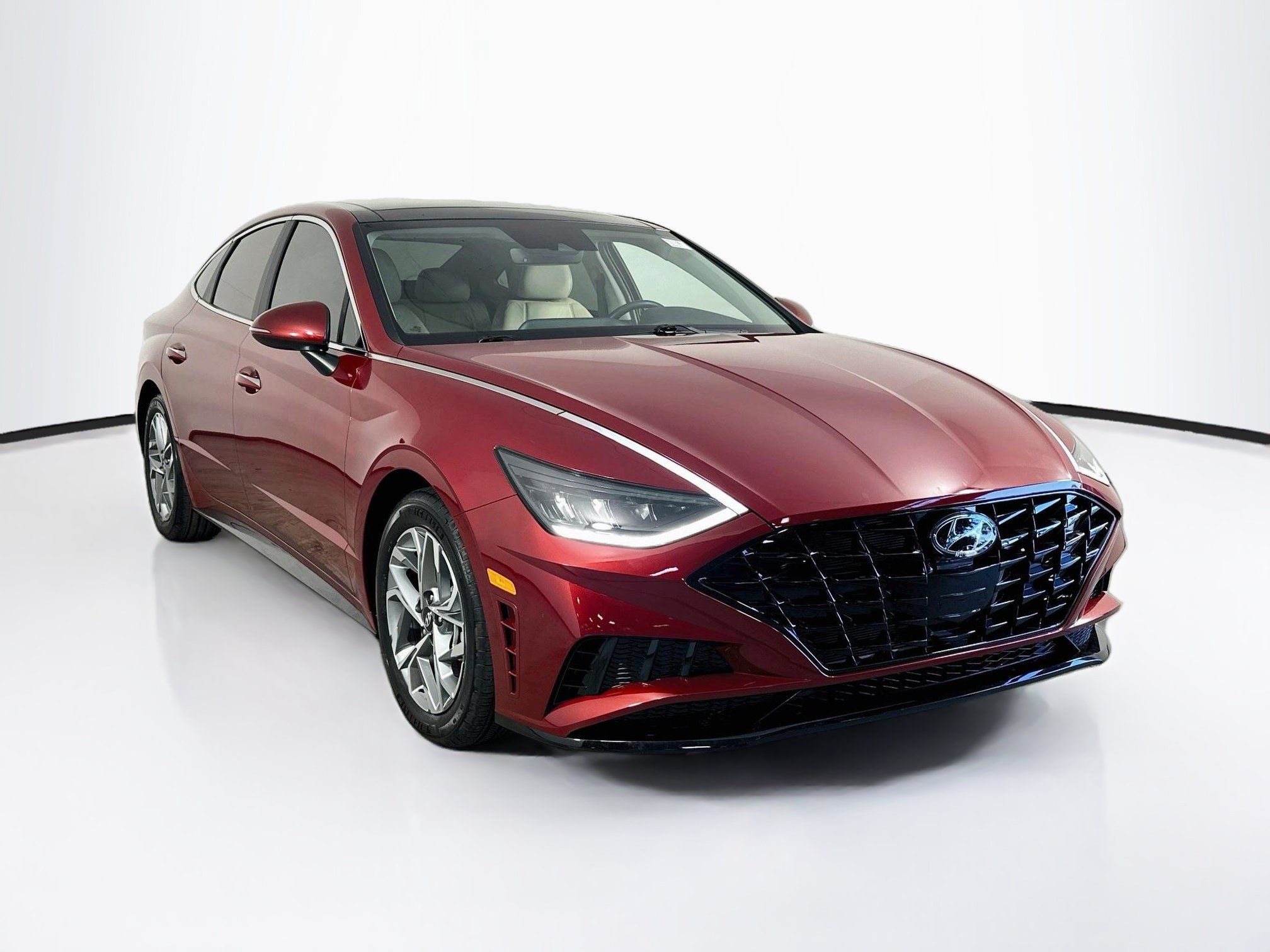 Used 2023 Hyundai Sonata SEL w/ Convenience Package FWD image 3