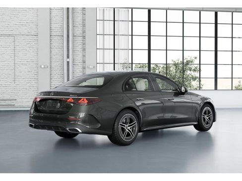New 2026 Mercedes-Benz E 450 4MATIC Sedan image 63