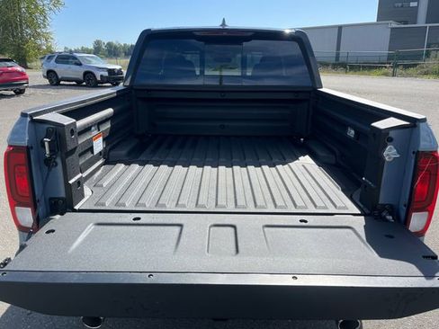 New 2026 Honda Ridgeline Black Edition image 14