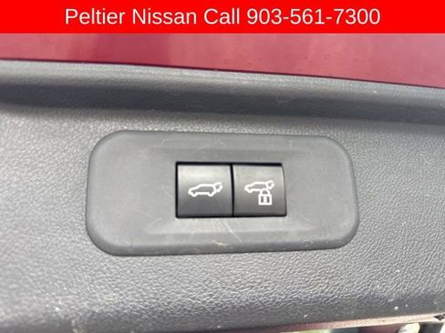 Used 2025 Toyota Grand Highlander AWD image 26