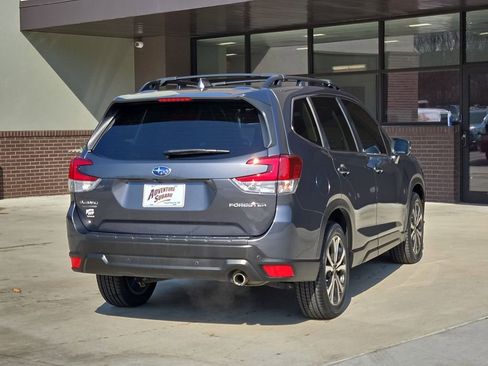 Certified 2023 Subaru Forester Limited image 6