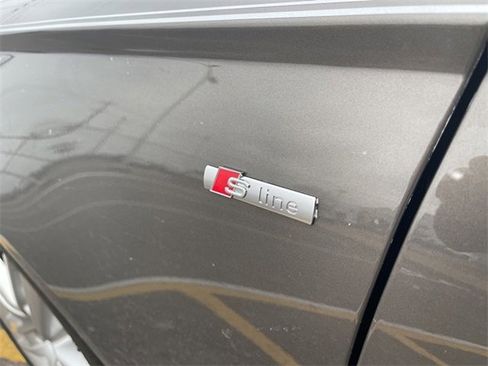 Used 2016 Audi A6 TDI Prestige w/ Prestige Package image 32