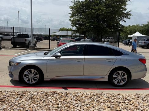 Used 2020 Honda Accord LX image 2