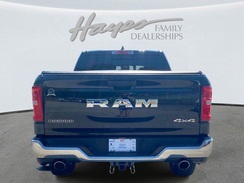 Used 2025 RAM 1500 Big Horn AWD/4WD image 4