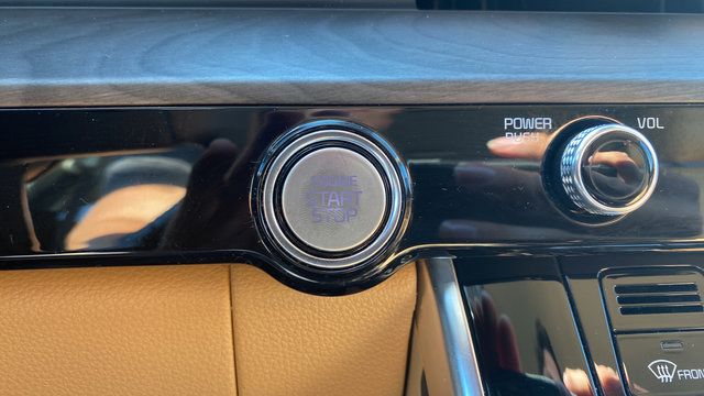 Certified 2024 Kia Carnival EX FWD image 22