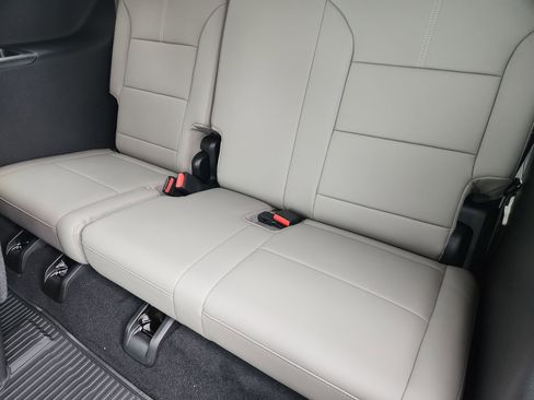 New 2026 GMC Acadia Elevation w/ Elevation Premium Package image 35