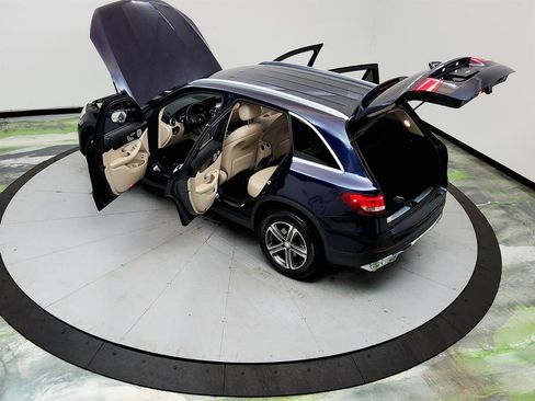 Used 2016 Mercedes-Benz GLC 300 image 39