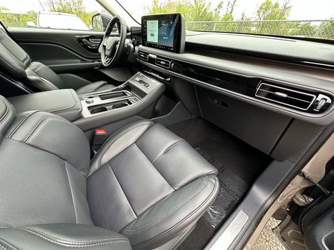 New 2026 Lincoln Aviator Reserve AWD/4WD image 23