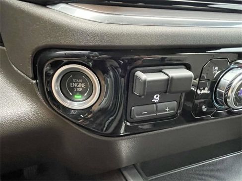 Certified 2023 GMC Sierra 1500 SLT w/ SLT Premium Plus Package image 23