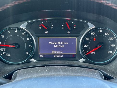 Used 2023 Chevrolet Equinox RS FWD image 37