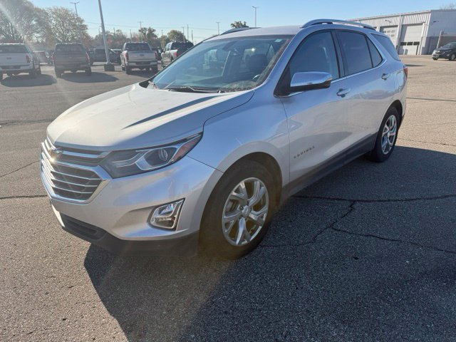 Used 2019 Chevrolet Equinox Premier FWD image 2