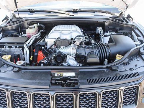 Used 2018 Jeep Grand Cherokee Trackhawk image 27