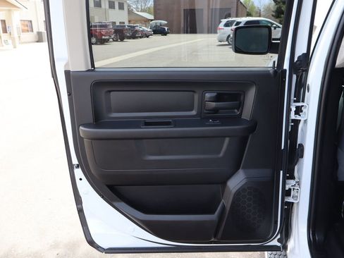 Used 2019 RAM 1500 Tradesman w/ Protection Group image 25