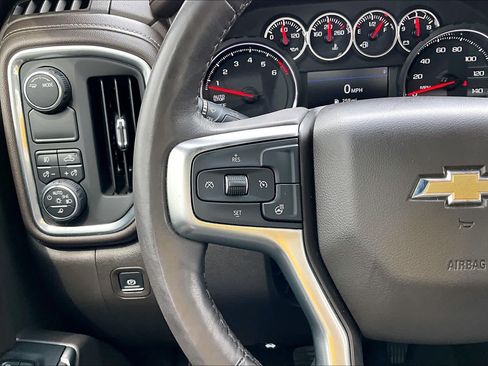 Used 2020 Chevrolet Silverado 1500 LTZ w/ LTZ Texas Edition RWD image 24
