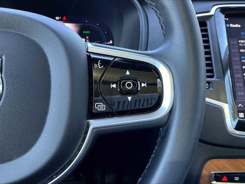 Used 2023 Volvo XC90 T8 Core image 22