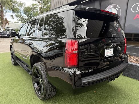Used 2017 Chevrolet Tahoe LT w/ Luxury Package AWD/4WD image 2