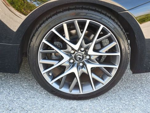 Used 2015 Lexus RC 350 w/ F Sport w/Summer Tires image 63