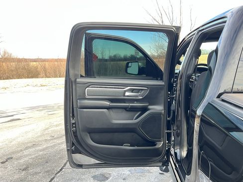 Used 2019 RAM 1500 Big Horn image 37